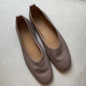Everlane Taupe Ballet Flats